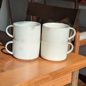 Elegant White Ceramic Mug Set